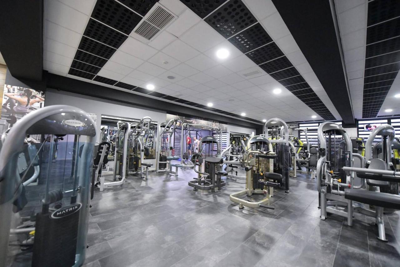 Garnet Hotel & Event Centar Ruma Dış mekan fotoğraf